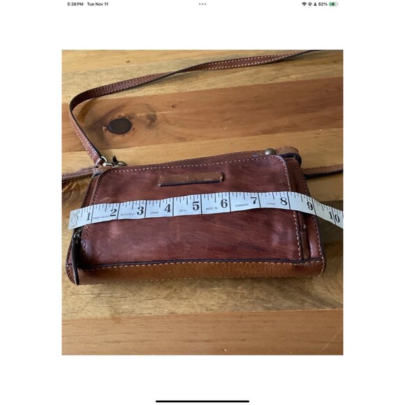 Frye Michelle Brown Leather Crossbody Bag/Purse Wristlet - Picture 9 of 12